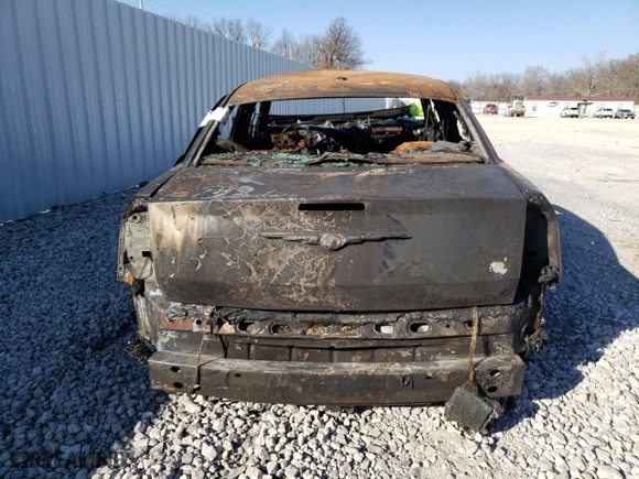 2008 Chrysler 300 C Hemi with VIN 2C3LA63H08H319909, listed as a Copart auction lot 42481245 with 0 mi miles and Salvage Title. Bid and sale history available at carsss.com. Image 6.