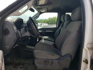 2014 Ford F-350 XLT with VIN 1FT8W3BT2EEA62777, listed as a Copart auction lot 62673935 with 144,746 mi miles and Clean title. Bid and sale history available at DreamBid. Image 7.