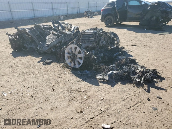2018 Land Rover Range Rover z VIN SALGS5RE0JA500555, wystawiony jako Copart lot #71843924 z przebiegiem Nie podano mil oraz Nie do naprawy • Non repairable. Historia ofert i sprzedaży dostępna na DreamBid. Obrazek 4.