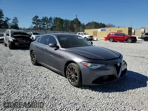 2018 Alfa Romeo Giulia with VIN ZARFAEDN4J7572553, listed as a Copart auction lot 46998825 with 111,778 mi miles and Salvage title. Bid and sale history available at DreamBid. Image 13.
