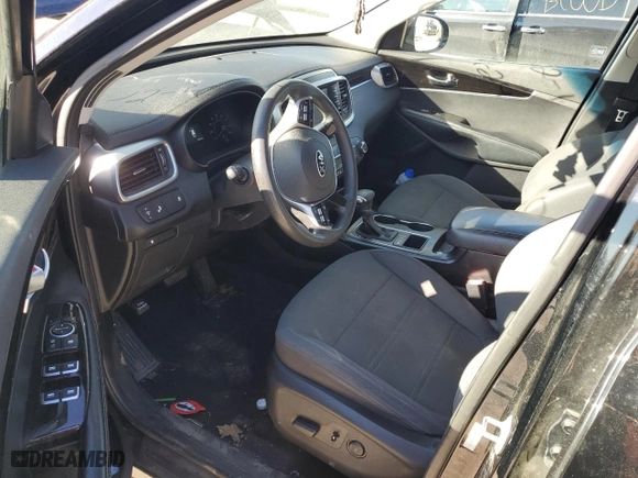 2019 Kia Sorento LX V6 with VIN 5XYPGDA5XKG475213, listed as a Copart auction lot 83560254 with 155,553 mi miles and Salvage Title. Bid and sale history available at carsss.com. Image 8.