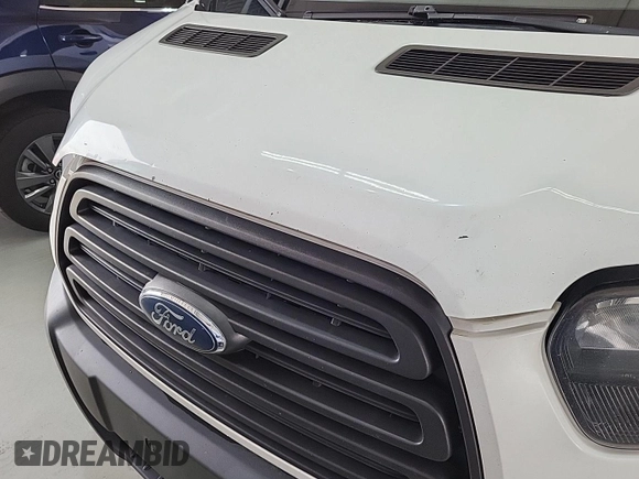 2017 Ford Transit z VIN 1FTYE1YMXHKA82272, wystawiony jako IAAI lot #42575786 z przebiegiem 256 393 mil mil oraz . Historia ofert i sprzedaży dostępna na DreamBid. Obrazek 12.