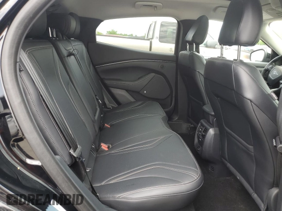 2022 Ford Mustang Mach-E Premium z VIN 3FMTK3SU4NMA03797, wystawiony jako Copart lot #55990545 z przebiegiem 38 004 mil mil oraz Szkoda całkowita • Salvage title. Historia ofert i sprzedaży dostępna na DreamBid. Obrazek 11.