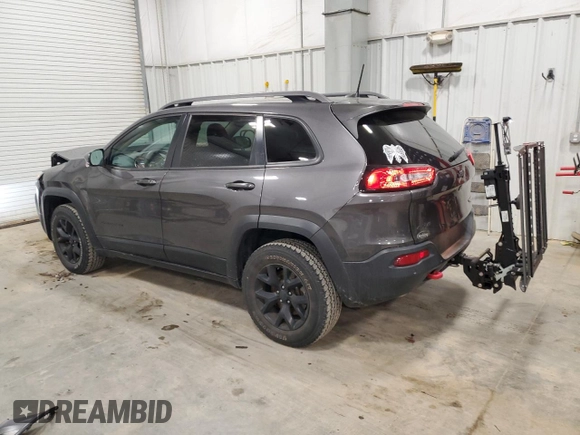 2018 Jeep Cherokee Trailhawk with VIN 1C4PJMBB8JD599791, listed as a Copart auction lot 86650054 with 66,360 mi miles and Non Repairable. Bid and sale history available at DreamBid. Image 2.
