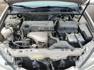 2005 Toyota Camry STD z VIN 4T1BE32K55U505585, wystawiony jako Copart lot #56913705 z przebiegiem 361 943 mil mil oraz Czysty tytuł • Clean title. Historia ofert i sprzedaży dostępna na DreamBid. Obrazek 11.