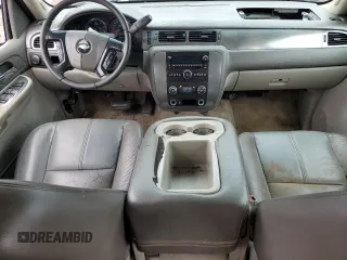 2007 Chevrolet Avalanche with VIN 3GNEC12037G183021, listed as a Copart auction lot 46113805 with 218,719 mi miles and Non Repairable. Bid and sale history available at DreamBid. Image 8.