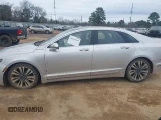 2018 Lincoln MKZ Reserve with VIN 3LN6L5E91JR627535, listed as a IAAI auction lot 41639647 with 131,079 mi miles and . Bid and sale history available at DreamBid. Image 15.