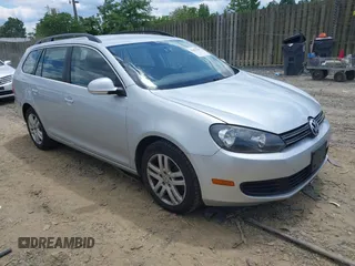 2011 Volkswagen Jetta TDI z VIN 3VWPL7AJ6BM698231, wystawiony jako IAAI lot #42351687 z przebiegiem 119 722 mil mil oraz . Historia ofert i sprzedaży dostępna na DreamBid. Obrazek 1.