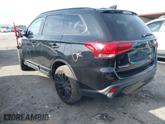 2020 Mitsubishi Outlander SE z VIN JA4AD3A39LZ031129, wystawiony jako IAAI lot #40262423 z przebiegiem 67 241 mil mil oraz . Historia ofert i sprzedaży dostępna na DreamBid. Obrazek 3.