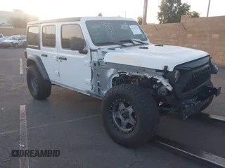 2020 Jeep Wrangler Unlimited Sport S z VIN 1C4HJXDG7LW201699, wystawiony jako IAAI lot #41651137 z przebiegiem 66 777 mil mil oraz . Historia ofert i sprzedaży dostępna na DreamBid. Obrazek 1.