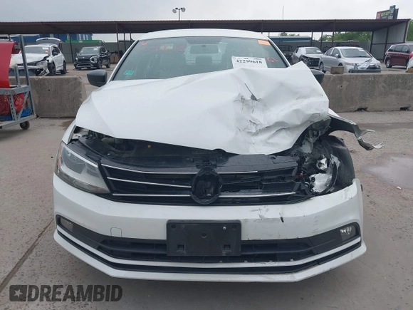 2016 Volkswagen Jetta Sport z VIN 3VWD17AJ1GM334234, wystawiony jako IAAI lot #42299618 z przebiegiem 86 143 mil mil oraz . Historia ofert i sprzedaży dostępna na DreamBid. Obrazek 12.