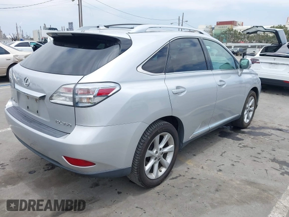 2010 Lexus RX 350 z VIN 2T2ZK1BA4AC032983, wystawiony jako IAAI lot #42443559 z przebiegiem 209 650 mil mil oraz . Historia ofert i sprzedaży dostępna na DreamBid. Obrazek 4.