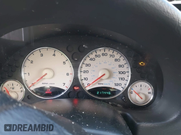 2003 Jeep Liberty Limited z VIN 1J8GL58K73W694818, wystawiony jako IAAI lot #42032227 z przebiegiem 217 446 mil mil oraz . Historia ofert i sprzedaży dostępna na DreamBid. Obrazek 7.