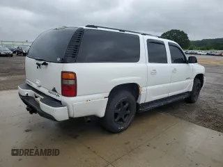 2003 GMC Yukon XL with VIN 1GKFK66U83J313981, listed as a Copart auction lot 65121004 with 301,229 mi miles and Clean Title. Bid and sale history available at carsss.com. Image 3.
