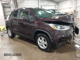 2022 Chevrolet Trax LT with VIN KL7CJPSM8NB543754, listed as a IAAI auction lot 41521615 with 41,291 mi miles. Bid and sale history available at carsss.com. Image 1.