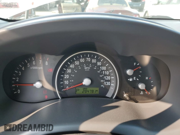 2008 Kia Sedona LX with VIN KNDMB233186194012, listed as a Copart auction lot 70879304 with 294,791 mi miles and Salvage Title. Bid and sale history available at carsss.com. Image 9.