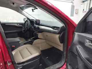 2021 Ford Escape SEL with VIN 1FMCU9H98MUA25215, listed as a IAAI auction lot 41056867 with 51,280 mi miles and . Bid and sale history available at DreamBid. Image 5.