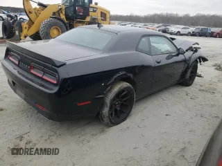 2023 Dodge Challenger R/T Scat Pack Widebody z VIN 2C3CDZFJ6PH593668, wystawiony jako Copart lot #45582495 z przebiegiem 13 555 mil mil oraz Szkoda całkowita • Salvage title. Historia ofert i sprzedaży dostępna na DreamBid. Obrazek 3.