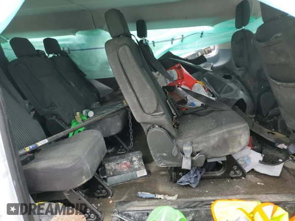 2019 Ford Transit Passenger XL с VIN 1FBZX2ZM6KKA06157, выставлен на аукционе Copart как лот 56870005 с пробегом Не указан миль и На запчасти • Non repairable. История ставок и продаж доступна на DreamBid. Изображение 11.