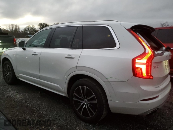 2020 Volvo XC90 Momentum with VIN YV4102CK4L1598280, listed as a Copart auction lot 79330254 with 61,206 mi miles and Clean Title. Bid and sale history available at carsss.com. Image 2.