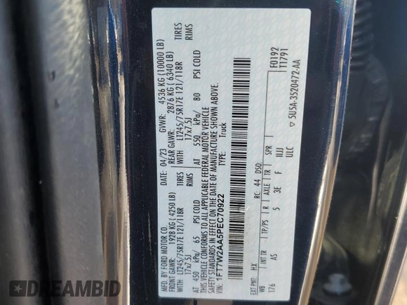 2023 Ford F-250 XL z VIN 1FT7W2AA5PEC70922, wystawiony jako Copart lot #81180284 z przebiegiem Nie podano mil oraz Czysty tytuł • Clean title. Historia ofert i sprzedaży dostępna na DreamBid. Obrazek 12.