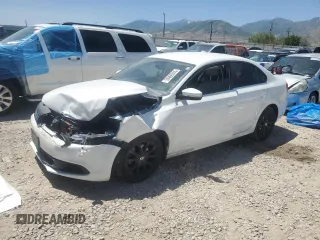2014 Volkswagen Jetta SE z VIN 3VWD17AJ6EM265926, wystawiony jako Copart lot #59060335 z przebiegiem 113 994 mil mil oraz Szkoda całkowita • Salvage title. Historia ofert i sprzedaży dostępna na DreamBid. Obrazek 1.