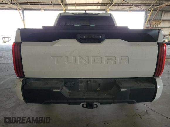 2022 Toyota Tundra 2WD SR5 with VIN 5TFLA5AB7NX017917, listed as a Copart auction lot 87608135 with 38,441 mi miles and Salvage Title. Bid and sale history available at carsss.com. Image 6.