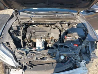 2015 Acura TLX with VIN 19UUB1F31FA023293, listed as a IAAI auction lot 40310652 with 117,350 mi miles. Bid and sale history available at carsss.com. Image 10.