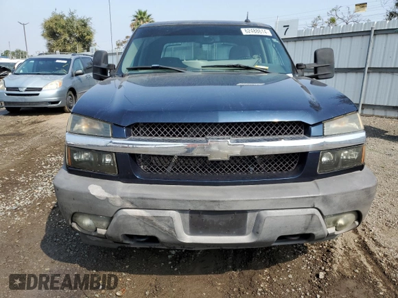 2005 Chevrolet Avalanche LS z VIN 3GNEC12ZX5G293267, wystawiony jako Copart lot #54373905 z przebiegiem 209 474 mil mil oraz Czysty tytuł • Clean title. Historia ofert i sprzedaży dostępna na DreamBid. Obrazek 5.