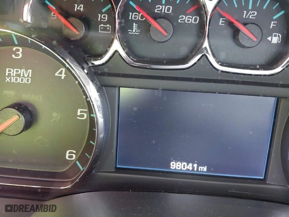 2015 Chevrolet Silverado 1500 LT with VIN 3GCPCREC4FG144877, listed as a IAAI auction lot 41170378 with 98,041 mi miles. Bid and sale history available at carsss.com. Image 14.