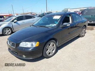 2007 Volvo S60 2.5L Turbo with VIN YV1RS592572637591, listed as a IAAI auction lot 42003278 with 198,118 mi miles. Bid and sale history available at carsss.com. Image 2.