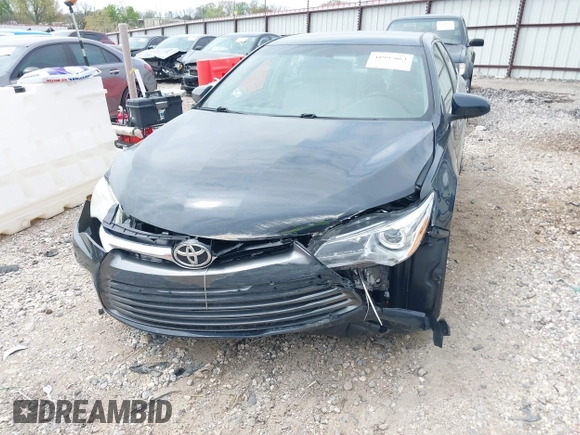 2015 Toyota Camry XLE with VIN 4T4BF1FK2FR461922, listed as a IAAI auction lot 41995064 with 195,943 mi miles. Bid and sale history available at carsss.com. Image 6.