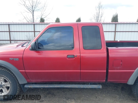 2002 Ford Ranger XL Fleet with VIN 1FTZR45E02PA79642, listed as a IAAI auction lot 41778538 with 211,139 mi miles. Bid and sale history available at carsss.com. Image 15.