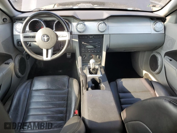 2007 Ford Mustang GT Deluxe with VIN 1ZVFT82H275246450, listed as a Copart auction lot 52744255 with 103,593 mi miles and Salvage Title. Bid and sale history available at carsss.com. Image 8.