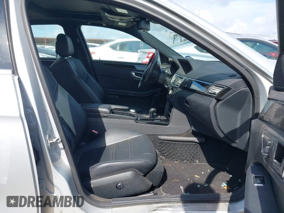 2011 Mercedes-Benz E 63 AMG с VIN WDDHF7HB8BA356599, выставлен на аукционе IAAI как лот 42674553 с пробегом 73 500 миль миль и . История ставок и продаж доступна на DreamBid. Изображение 5.