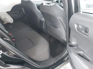 2023 Toyota Corolla Cross LE z VIN 7MUCAABG9PV051438, wystawiony jako IAAI lot #42538566 z przebiegiem 82 437 mil mil oraz . Historia ofert i sprzedaży dostępna na DreamBid. Obrazek 8.