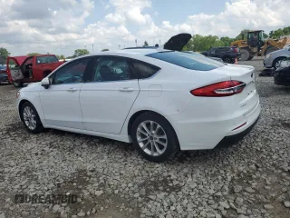 2020 Ford Fusion SE with VIN 3FA6P0HD1LR159956, listed as a Copart auction lot 61622095 with 154,370 mi miles and Clean title. Bid and sale history available at DreamBid. Image 2.