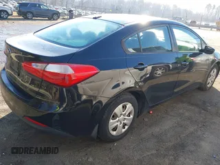 2015 Kia Forte LX with VIN KNAFK4A66F5269515, listed as a IAAI auction lot 41374706 with 150,173 mi miles. Bid and sale history available at carsss.com. Image 4.