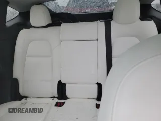 2020 Tesla Model Y Long Range z VIN 5YJYGDEE4LF052702, wystawiony jako Copart lot #53243385 z przebiegiem 75 917 mil mil oraz Szkoda całkowita • Salvage title. Historia ofert i sprzedaży dostępna na DreamBid. Obrazek 10.