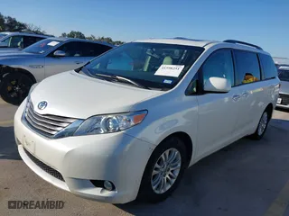 2016 Toyota Sienna XLE with VIN 5TDYK3DC6GS758189, listed as a IAAI auction lot 41598251 with 129,050 mi miles. Bid and sale history available at carsss.com. Image 18.