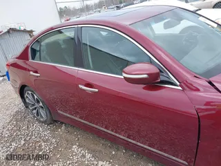 2013 Hyundai Genesis 5.0L R-Spec with VIN KMHGC4DH3DU240294, listed as a IAAI auction lot 41514721 with 137,269 mi miles. Bid and sale history available at carsss.com. Image 13.