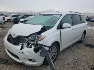 2017 Toyota Sienna XLE with VIN 5TDDZ3DC2HS153128, listed as a Copart auction lot 44799205 with 100,317 mi miles and Salvage Title. Bid and sale history available at DreamBid. Image 1.