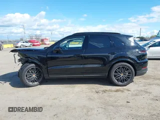 2024 Porsche Cayenne with VIN WP1AA2AY2RDA03634, listed as a IAAI auction lot 41746198 with 5,913 mi miles and . Bid and sale history available at DreamBid. Image 15.