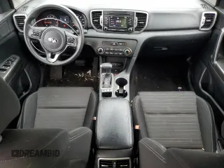 2018 Kia Sportage LX z VIN KNDPMCAC9J7318589, wystawiony jako Copart lot #59397595 z przebiegiem 107 523 mil mil oraz Szkoda całkowita • Salvage title. Historia ofert i sprzedaży dostępna na DreamBid. Obrazek 8.