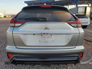 2022 Mitsubishi Eclipse Cross SE z VIN JA4ATWAA1NZ005758, wystawiony jako Copart lot #55155575 z przebiegiem 44 557 mil mil oraz Szkoda całkowita • Salvage title. Historia ofert i sprzedaży dostępna na DreamBid. Obrazek 6.