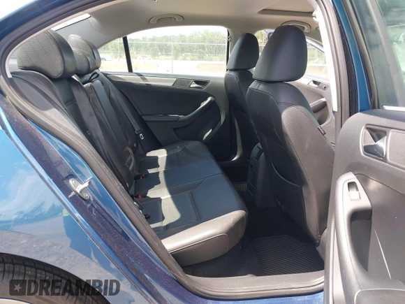 2015 Volkswagen Jetta Sport with VIN 3VWD17AJ9FM297822, listed as a IAAI auction lot 42621800 with 99,966 mi miles and . Bid and sale history available at DreamBid. Image 8.