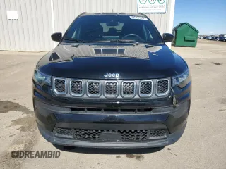 2024 Jeep Compass Sport with VIN 3C4NJDAN1RT594604, listed as a Copart auction lot 52639225 with 27,316 mi miles and Clean Title. Bid and sale history available at carsss.com. Image 5.