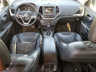 2018 Jeep Cherokee Latitude Plus with VIN 1C4PJLLB1JD542986, listed as a Copart auction lot 52150685 with 43,997 mi miles and Salvage Title. Bid and sale history available at carsss.com. Image 8.
