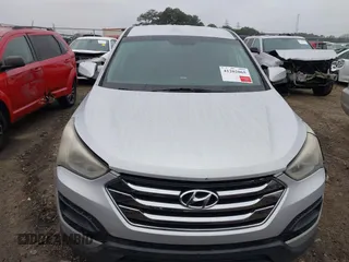 2014 Hyundai Santa Fe Sport with VIN 5XYZT3LB9EG135184, listed as a IAAI auction lot 41202065 with 189,394 mi miles. Bid and sale history available at carsss.com. Image 6.