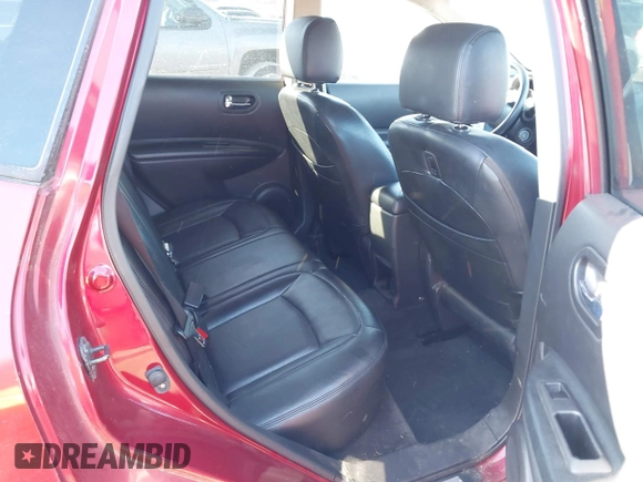 2010 Nissan Rogue S with VIN JN8AS5MT1AW010815, listed as a IAAI auction lot 41724480 with 188,343 mi miles and . Bid and sale history available at carsss.com. Image 8.